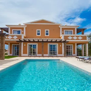 https://colina-luxury-villas.hotelaalgarve.com